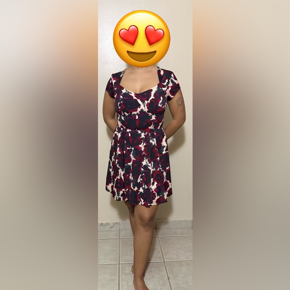 Gorgeous Red & Black Floral Dress
